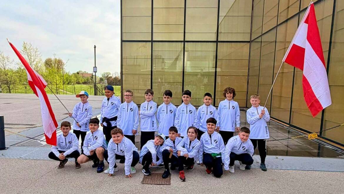 FC Lauterach U9 rockt den YesCup in Mailand